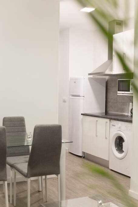 Comodo Y Agradable Estudio En Madrid Centro A2 Exterior photo